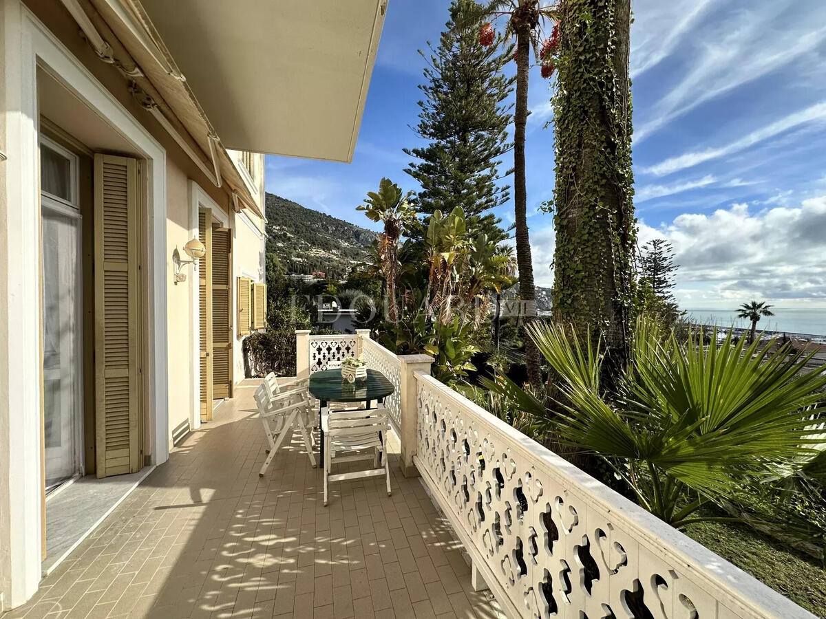 Apartment Menton