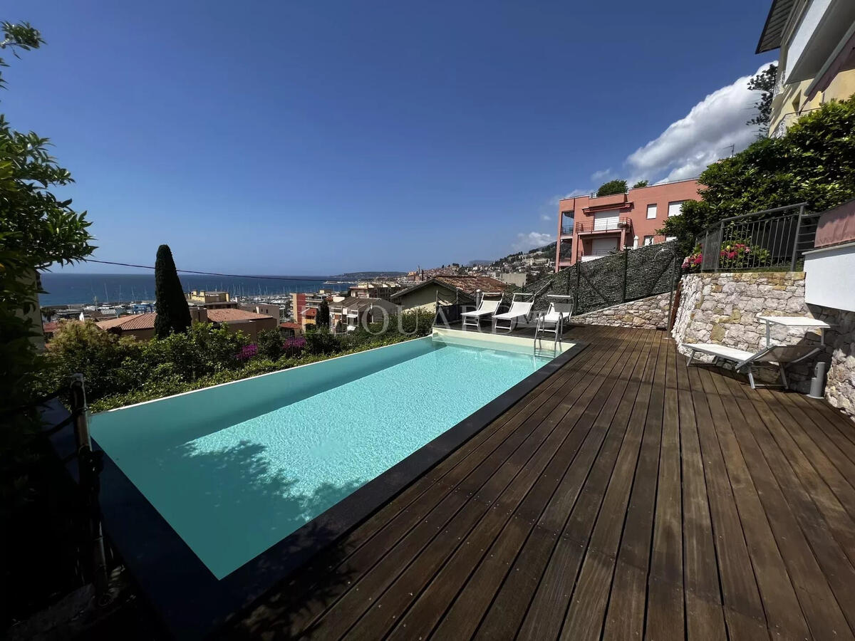 Apartment Menton