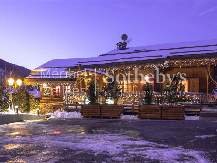 Maison Meribel-les-allues - 8 chambres - 800m²