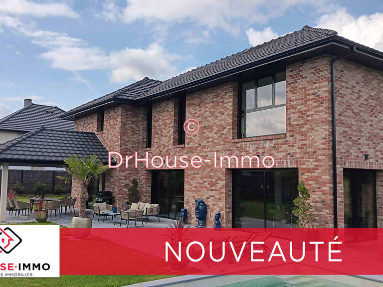 Villa Mérignies - 5 bedrooms - 290m²