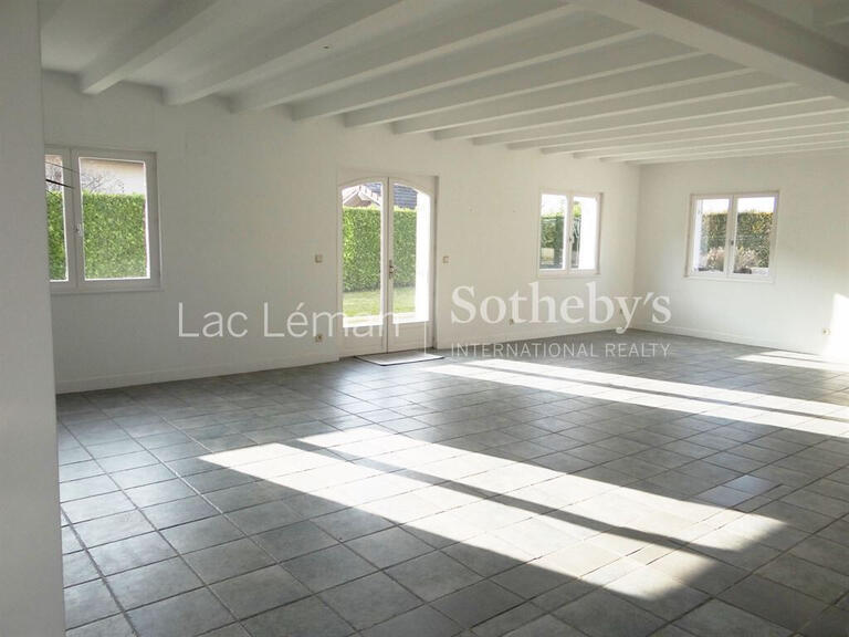 House Messery - 3 bedrooms - 209m²