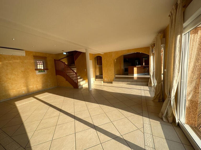 Maison Messery - 3 chambres - 160m²