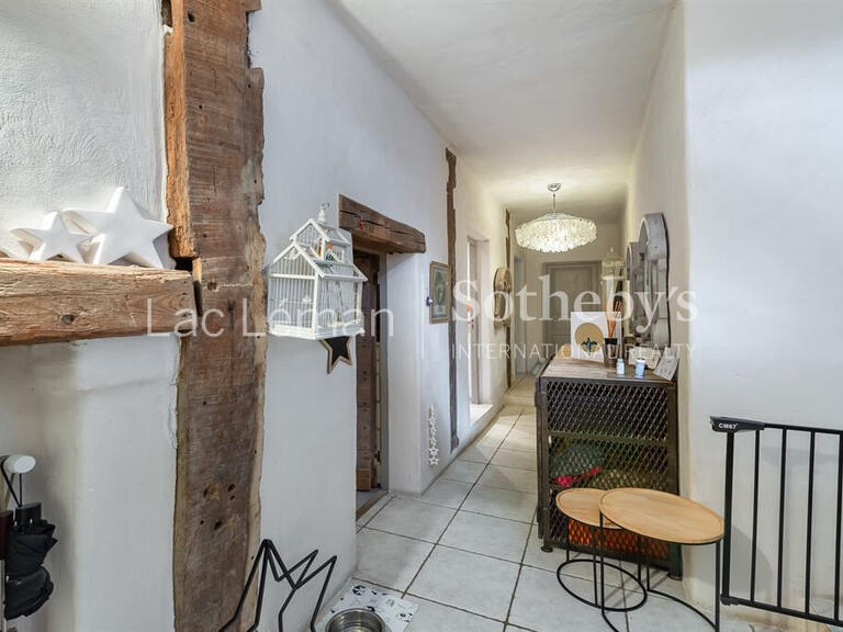 Maison Messery - 3 chambres - 181m²