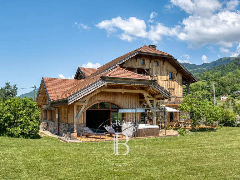 Chalet Mieussy - 5 chambres - 615m²