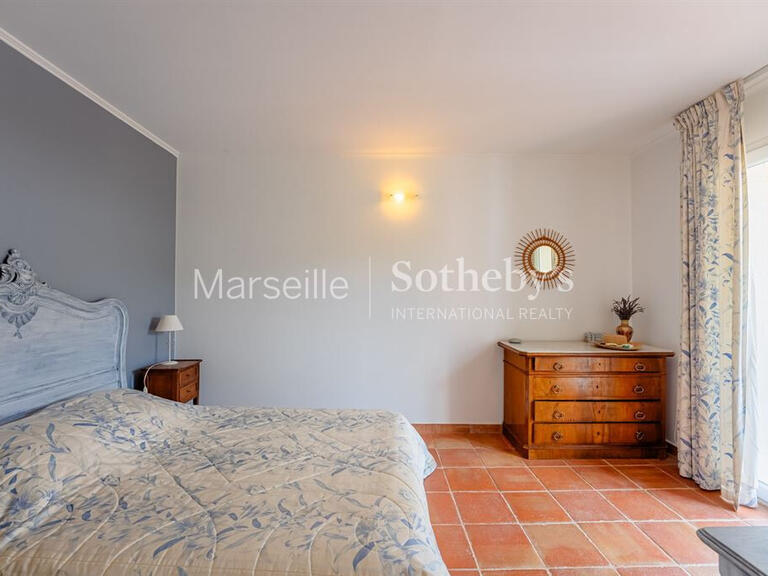 Vente Maison Mimet - 5 chambres