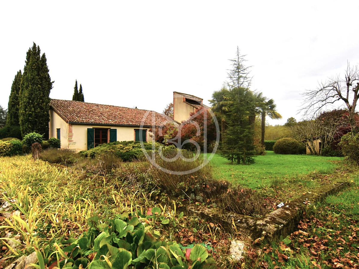 Property Moissac