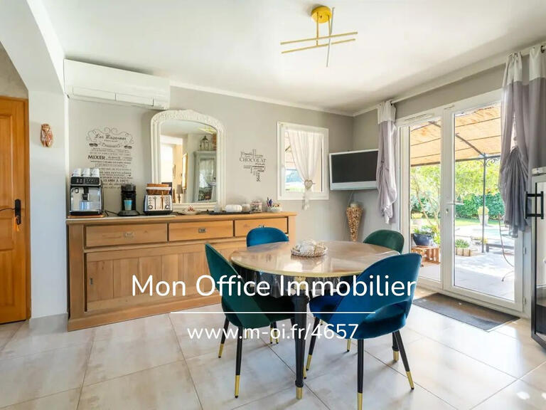 Villa Mollégès - 3 chambres - 142m²