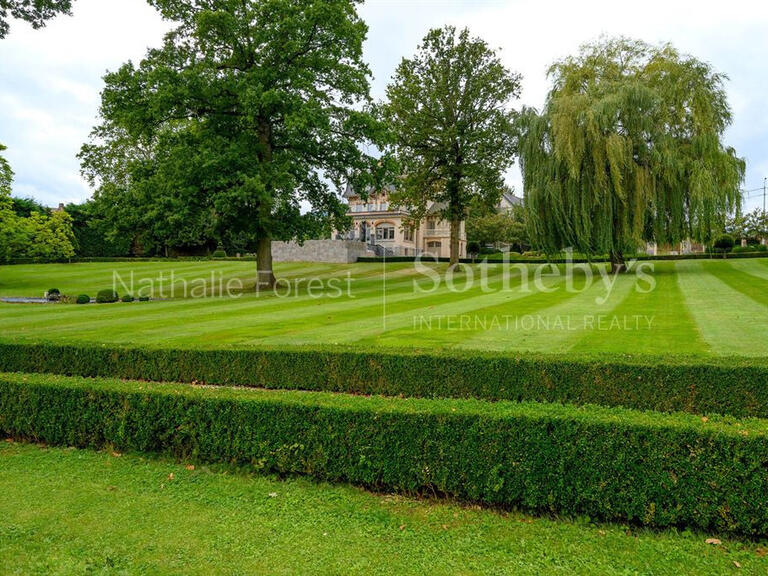 Maison Mons-en-Pévèle - 7 chambres - 500m²