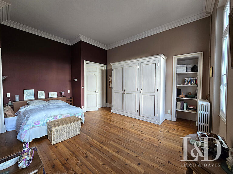 Maison Mont-de-Marsan - 5 chambres - 550m²