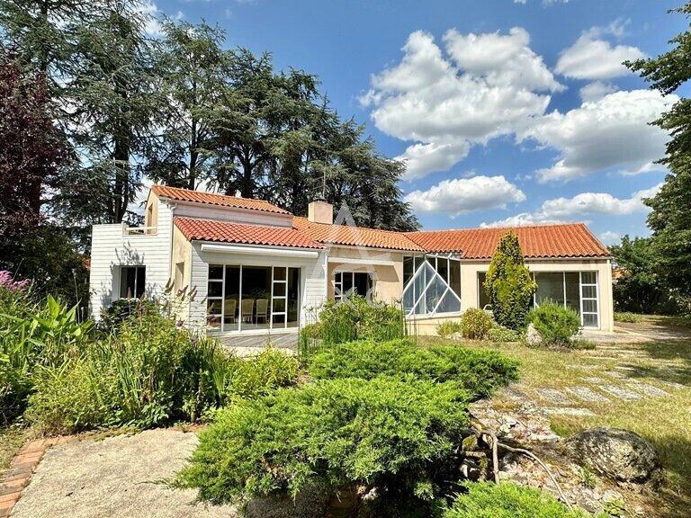 Vente Maison Montaigu-Vendée - 3 chambres