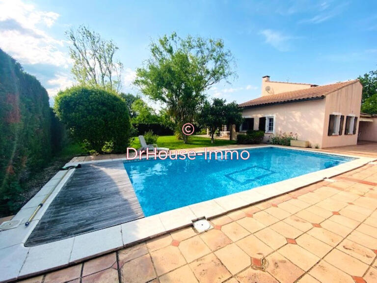 Villa Montaren-et-Saint-Médiers - 4 bedrooms - 160m²