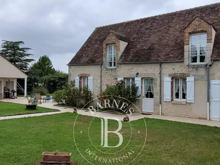 House Montargis - 6 bedrooms - 252m²