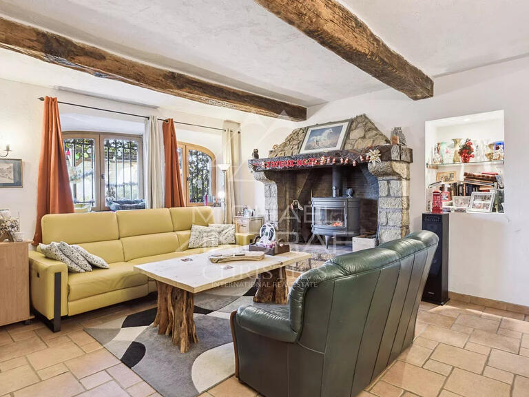 Propriété Montauroux - 4 chambres - 607m²