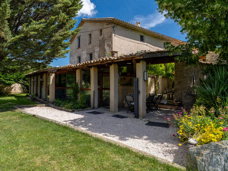 House Montbrun-les-Bains - 9 bedrooms - 437m²