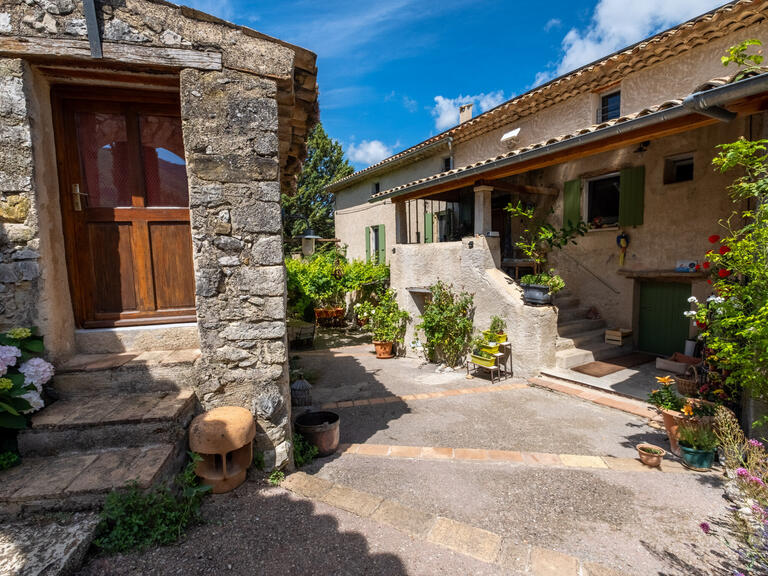 House Montbrun-les-Bains - 9 bedrooms - 437m²