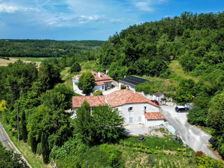 Propriété Montcuq - 9 chambres - 350m²