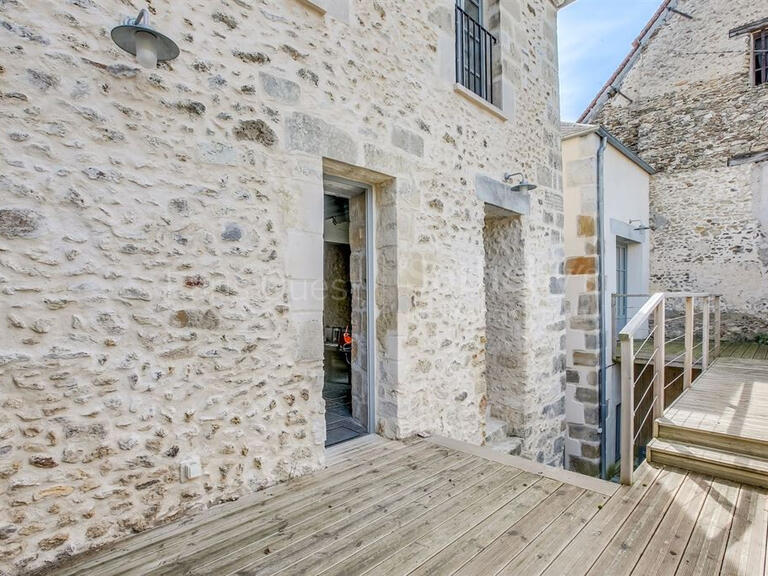 Maison Montfort-l'Amaury - 5 chambres - 276m²