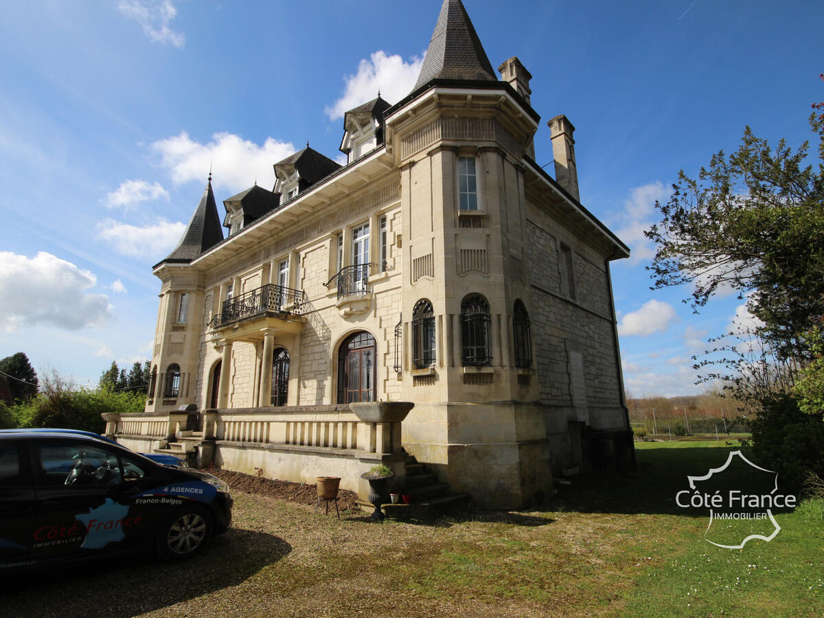 Maison Monthenault