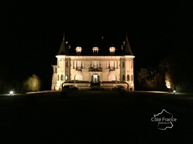 House Monthenault - 13 bedrooms - 500m²