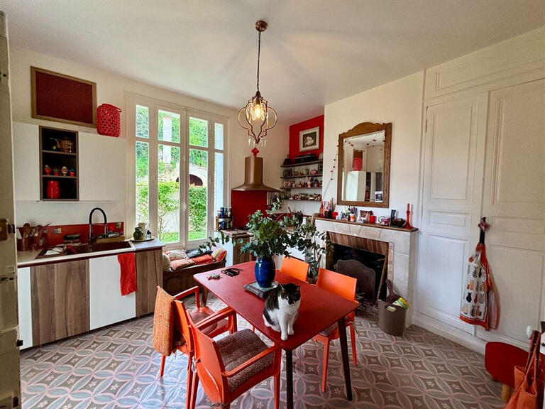 House Montlouis-sur-Loire - 7 bedrooms - 313m²