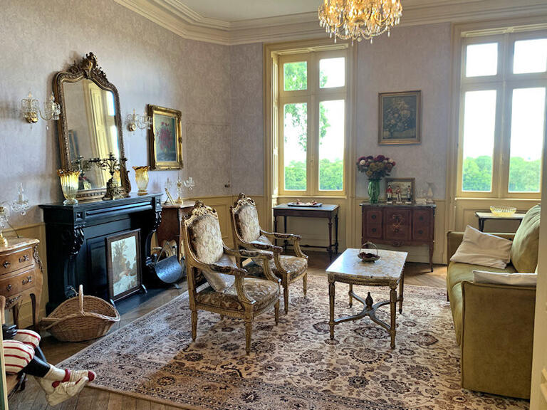 Château Montluçon - 8 chambres - 482m²