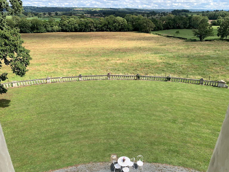 Château Montluçon - 8 chambres - 482m²