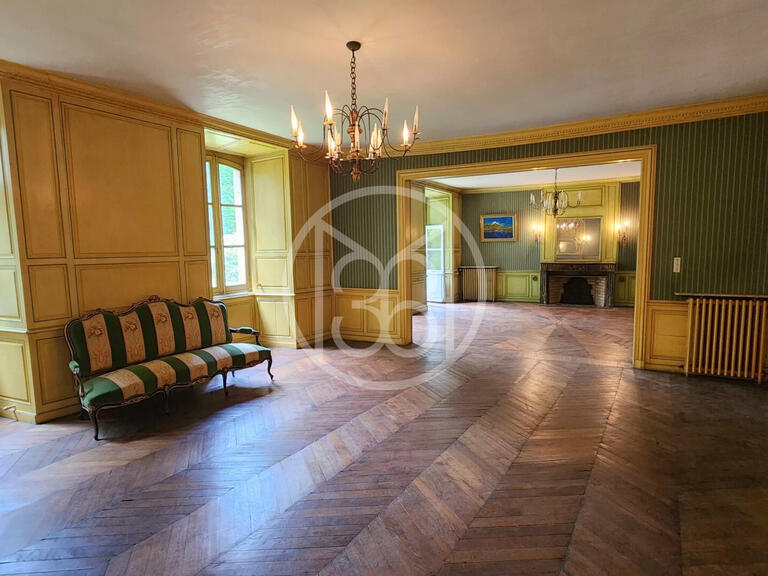 House Montluçon - 9 bedrooms - 558m²