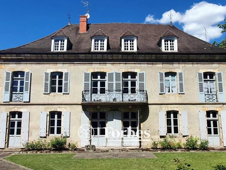 House Montluçon - 9 bedrooms - 558m²