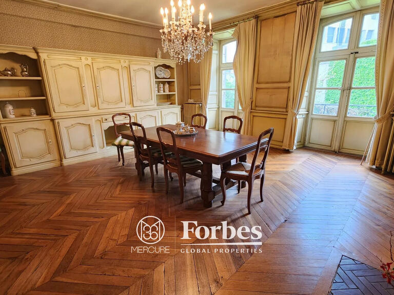 House Montluçon - 9 bedrooms - 558m²