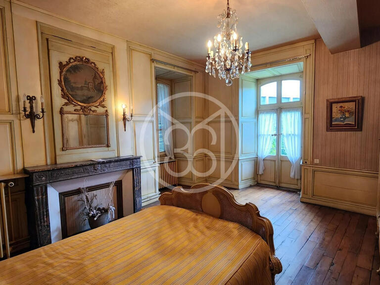 House Montluçon - 9 bedrooms - 558m²