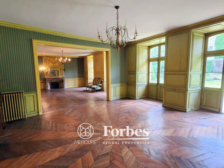 House Montluçon - 9 bedrooms - 558m²