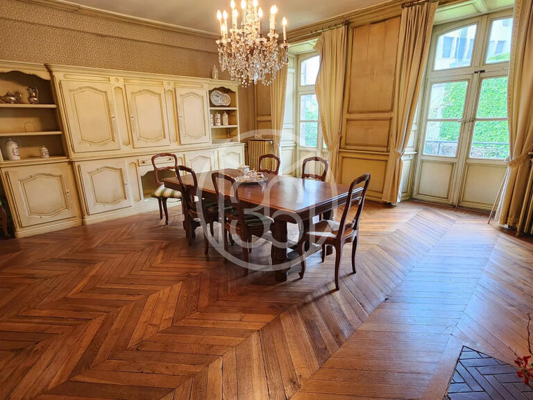 Maison Montluçon - 9 chambres - 558m²