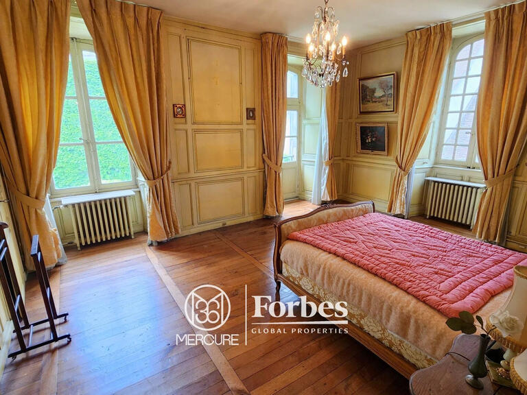 Maison Montluçon - 9 chambres - 558m²