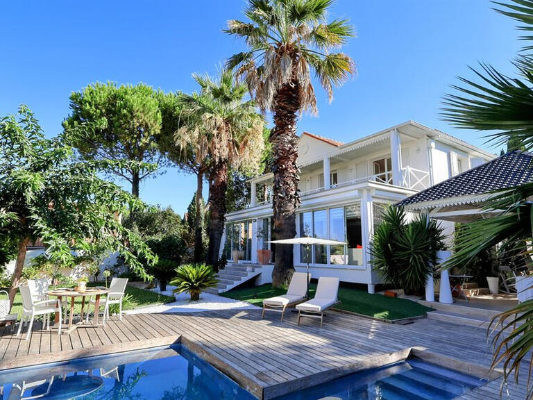 House Montpellier - 8 bedrooms - 233m²