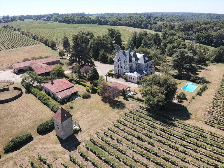 Castle Montréal - 9 bedrooms - 600m²