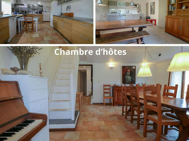 Maison Montrem - 16 chambres