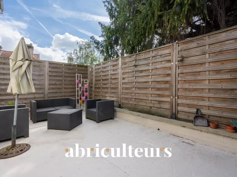 Maison Montreuil - 9 chambres - 195m²