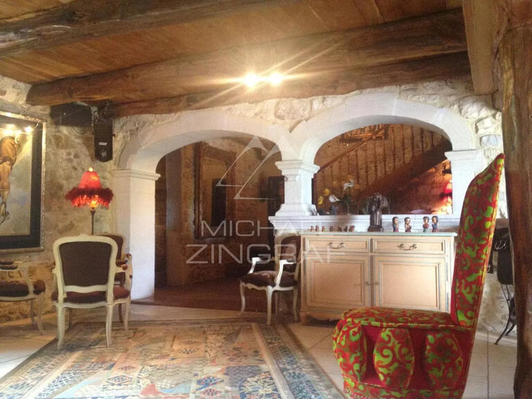 Property Morestel - 8 bedrooms - 885m²