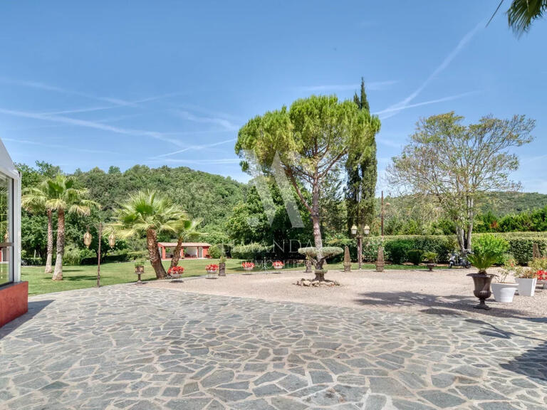 Property Mouans-Sartoux - 6 bedrooms - 672m²