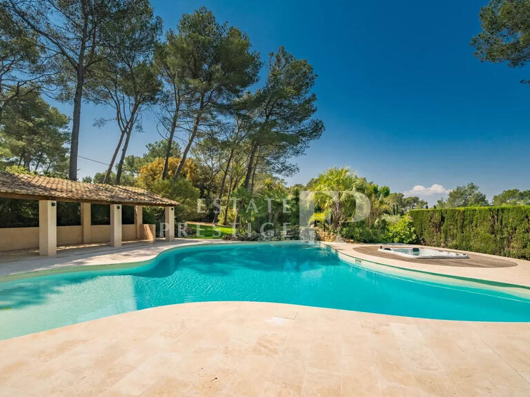 Vente Villa Mouans-Sartoux - 8 chambres