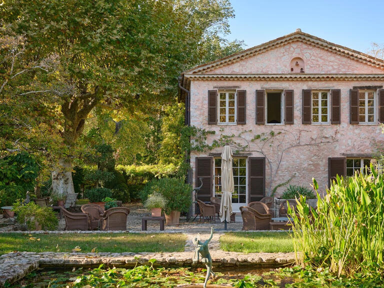 Villa Mouans-Sartoux - 7 chambres - 545m²