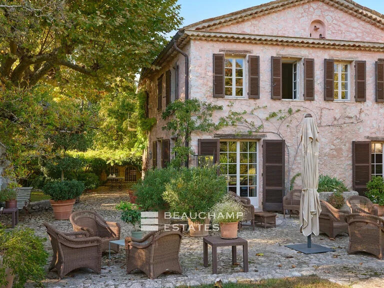 Villa Mouans-Sartoux - 7 chambres - 545m²