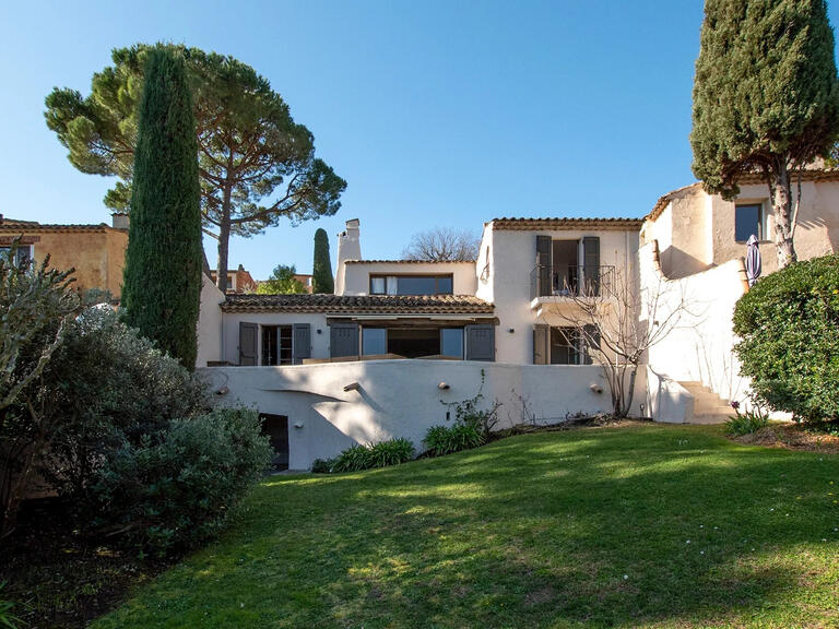 Villa Mouans-Sartoux - 4 chambres - 121m²