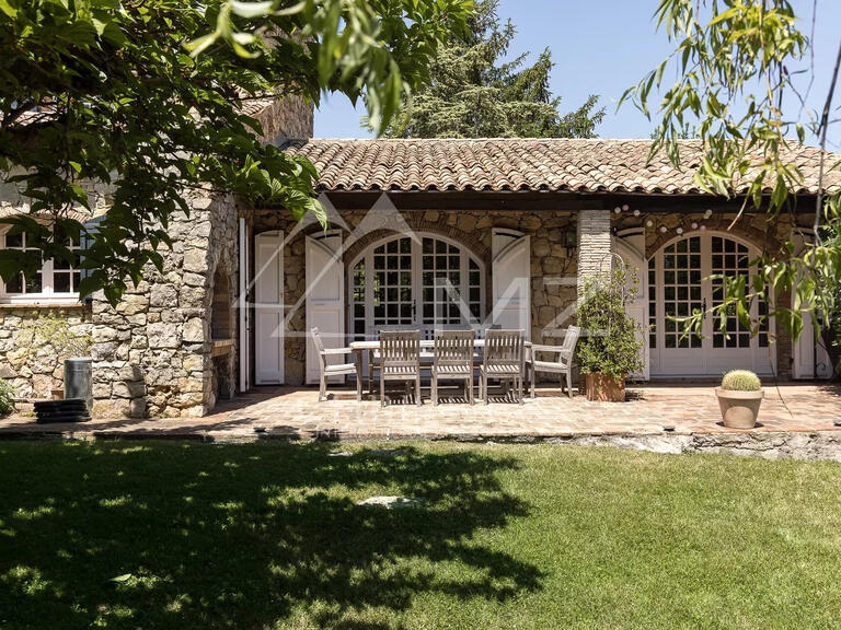 Villa Mouans-Sartoux - 4 chambres - 346m²