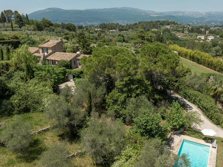 Villa Mouans-Sartoux - 4 chambres - 346m²