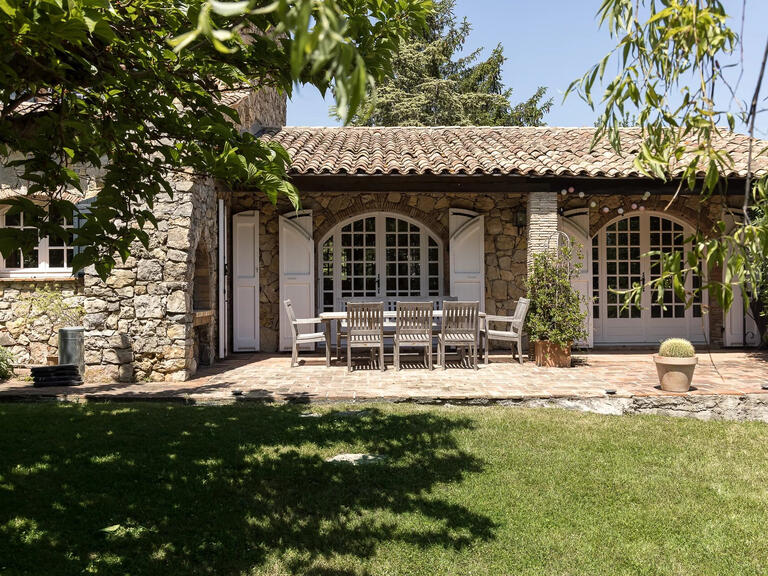 Villa Mouans-Sartoux - 4 chambres - 346m²