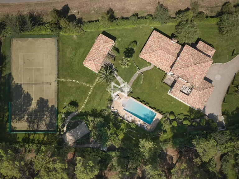 Villa Mouans-Sartoux - 5 chambres - 369m²