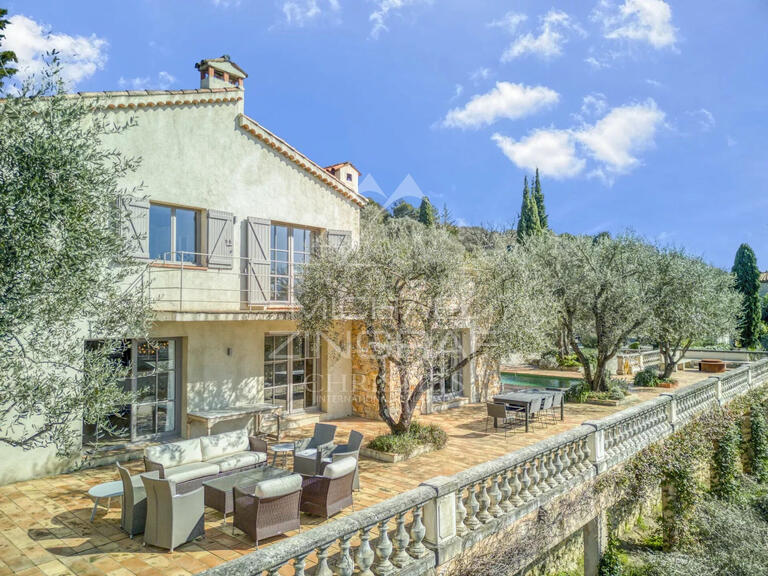 Villa Mouans-Sartoux - 4 bedrooms - 209m²