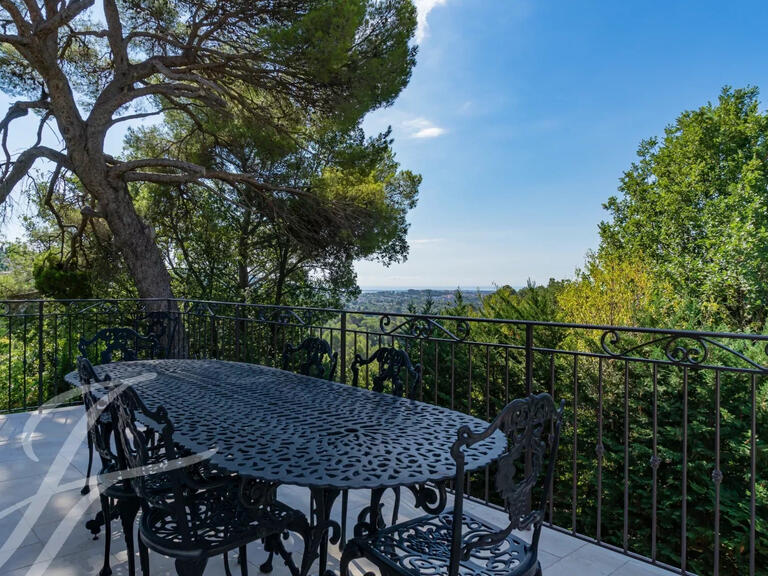 Maison Mougins - 4 chambres - 210m²