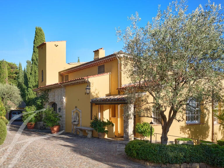 Maison Mougins - 13 chambres - 972m²